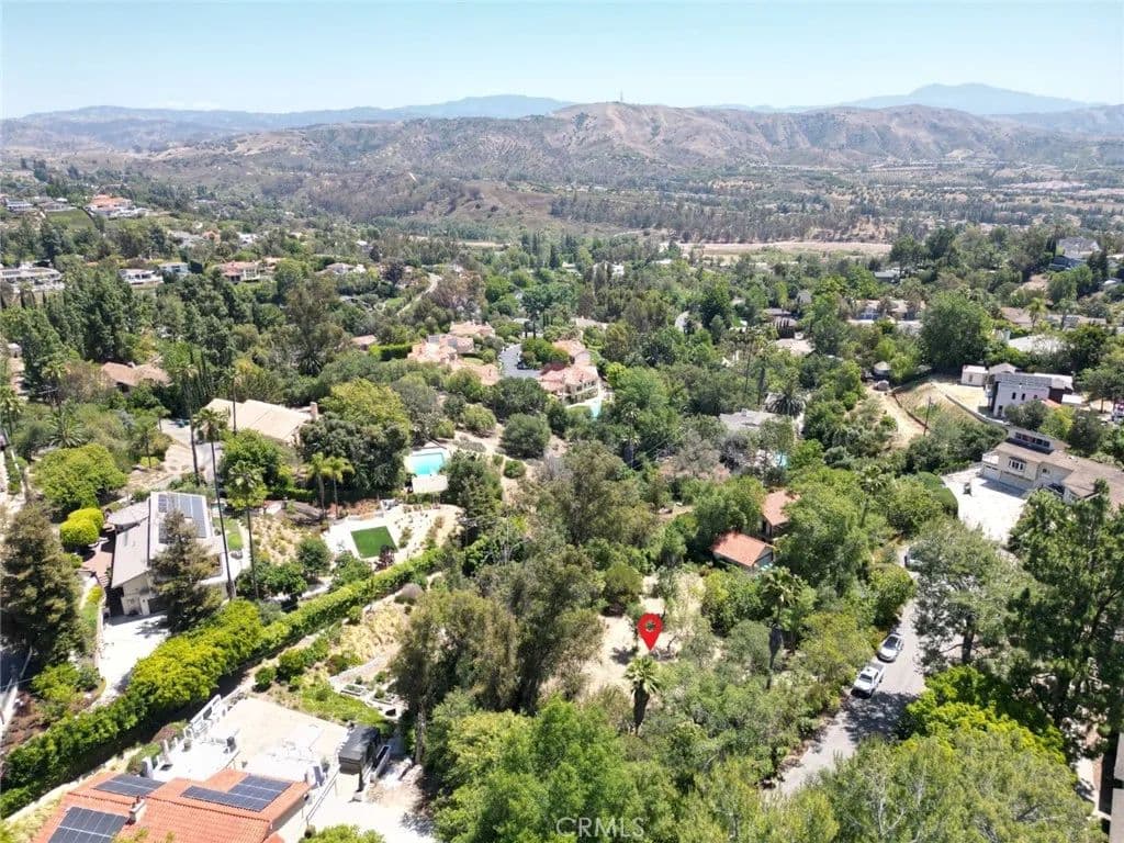 Property from 50237210 Skyline View - KW - Santa Ana, California, 92705