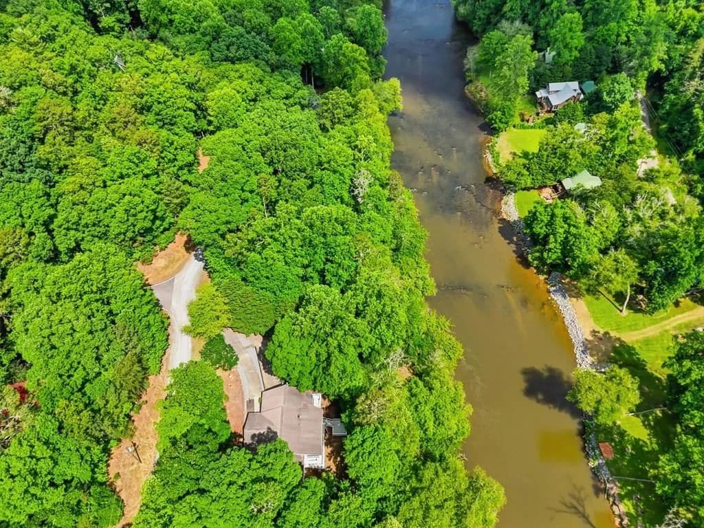 0.76 Acres of Land for Sale in Ellijay, GA - Ellijay, Georgia, 30540
