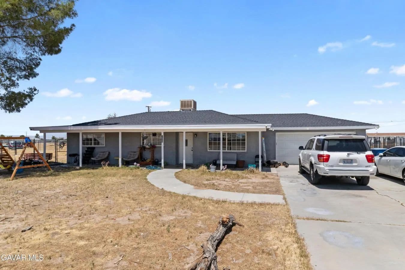 16915 Bellaire Avenue - North Edwards, California, 93523
