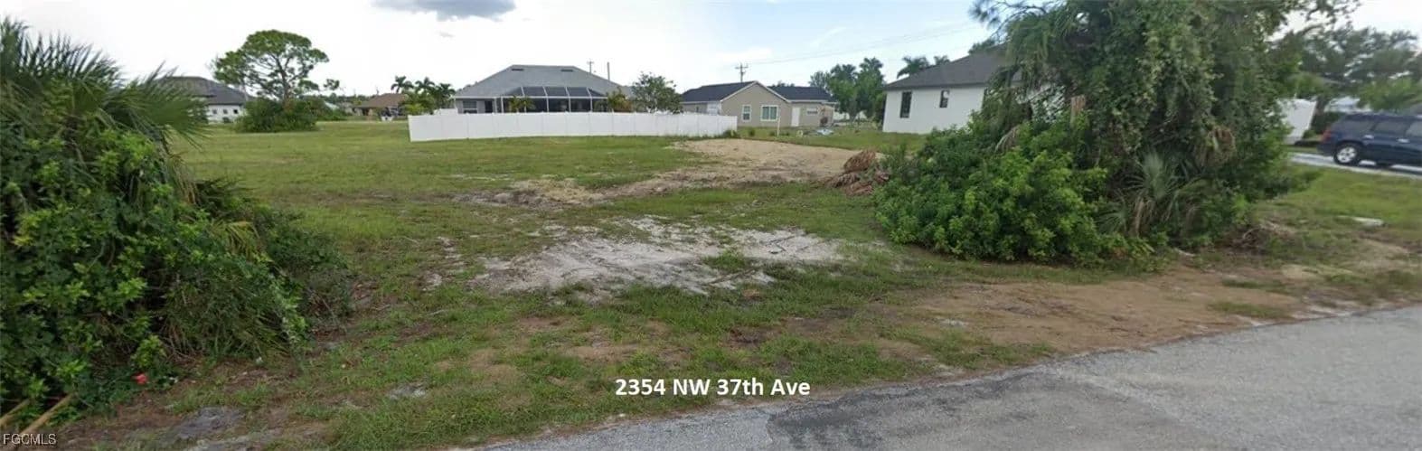 Vacant Land in Cape Coral - Cape Coral, Florida, 33993
