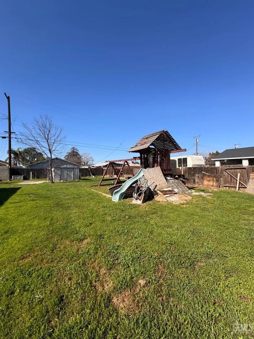 Property from 3517 Lotus Lane - KW - Bakersfield, California, 93307