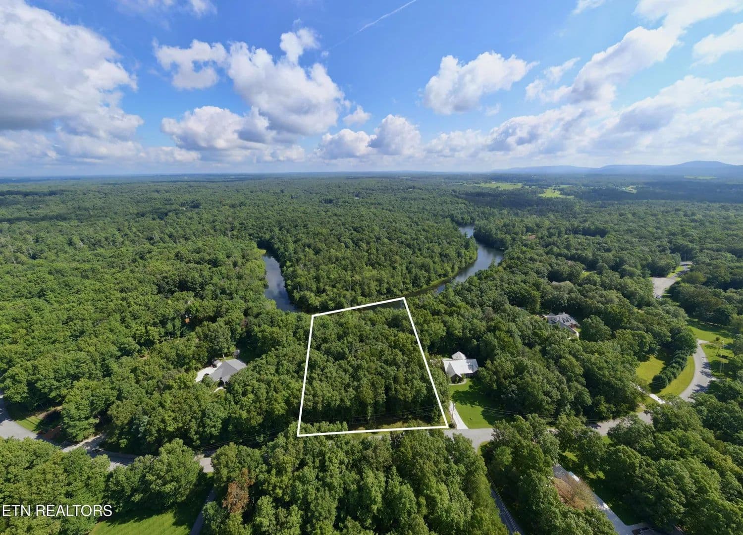 Lots & Land-Other in Crossville - Crossville, Tennessee, 38572