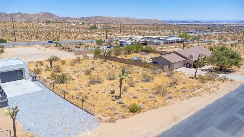 Lots & Land-Other in Joshua Tree - Joshua Tree, California, 92252