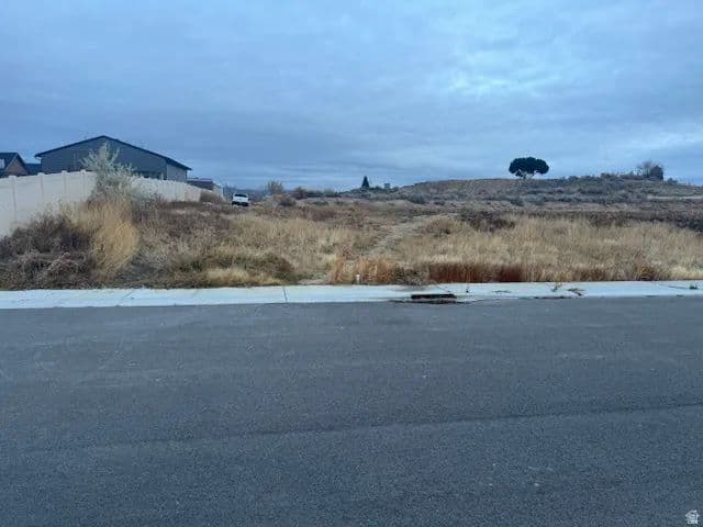 Land -Single Family Acreage in Vernal - Vernal, Utah, 84078