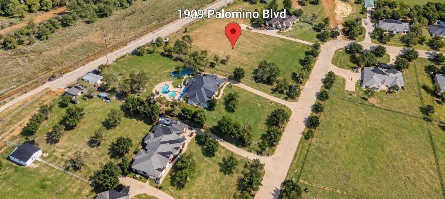 1.38 Acres of Land for Sale in Crowley, TX - Crowley, Texas, 76036