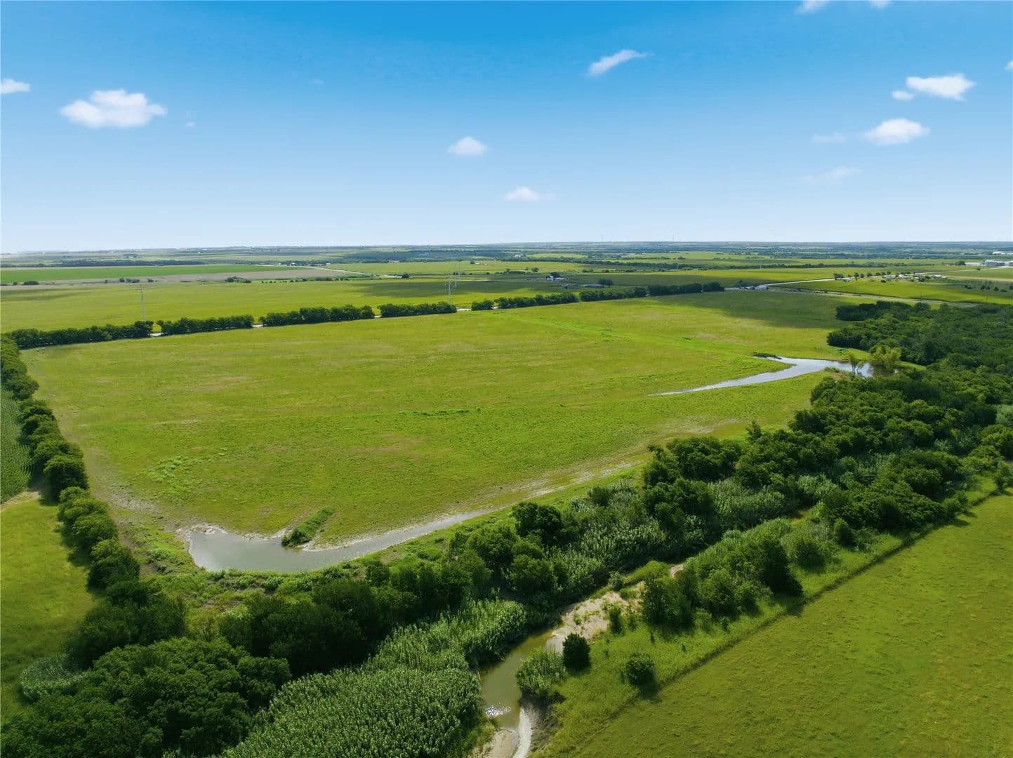 10 Acres of Land for Sale in Abbott, TX - Abbott, Texas, 76621