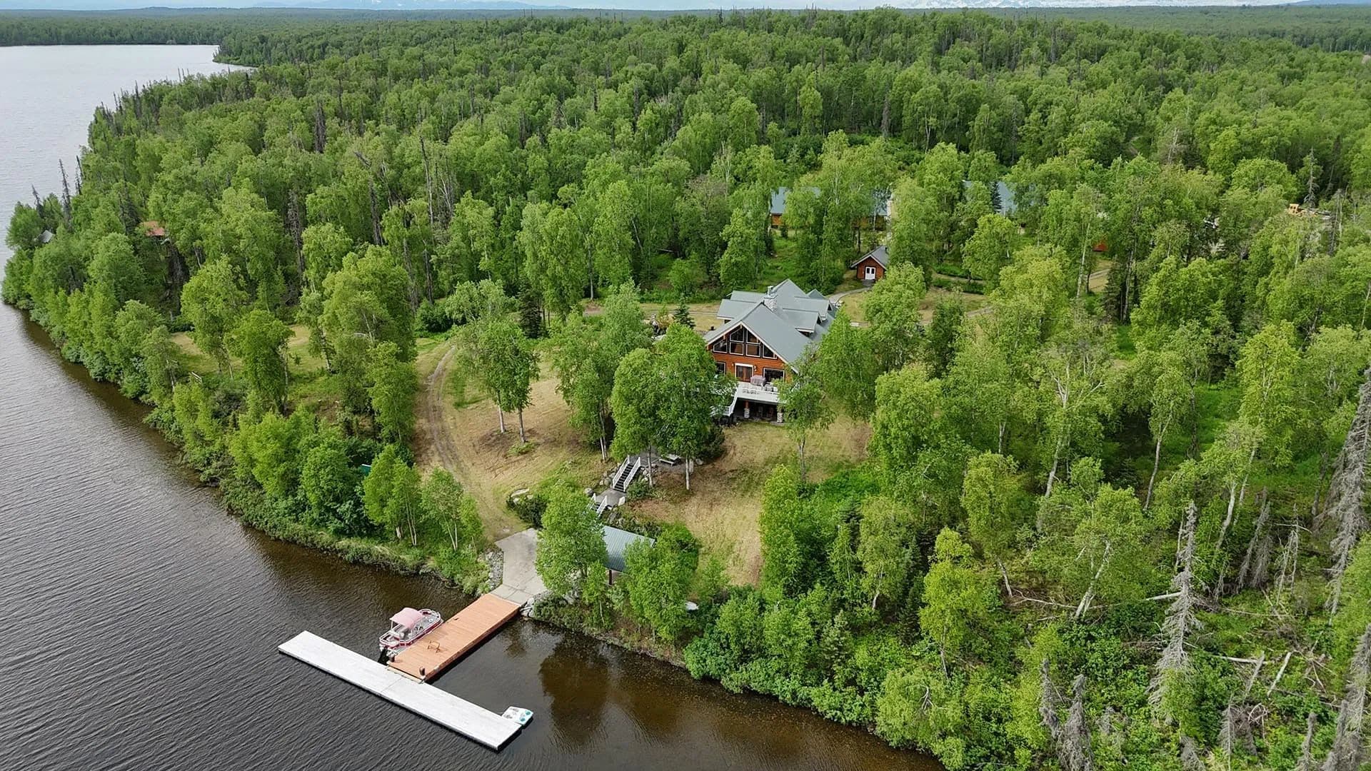 Shulin Lake Resort - Trapper Creek, Alaska, 99683