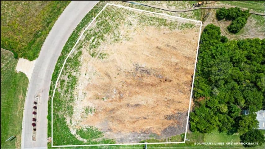 Redevelopment Land in Hewitt - Hewitt, Texas, 76643