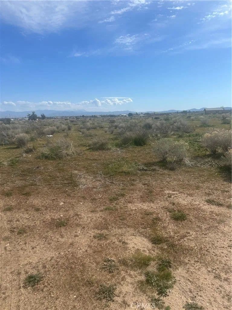 Vacant Land in Phelan - Phelan, California, 92371