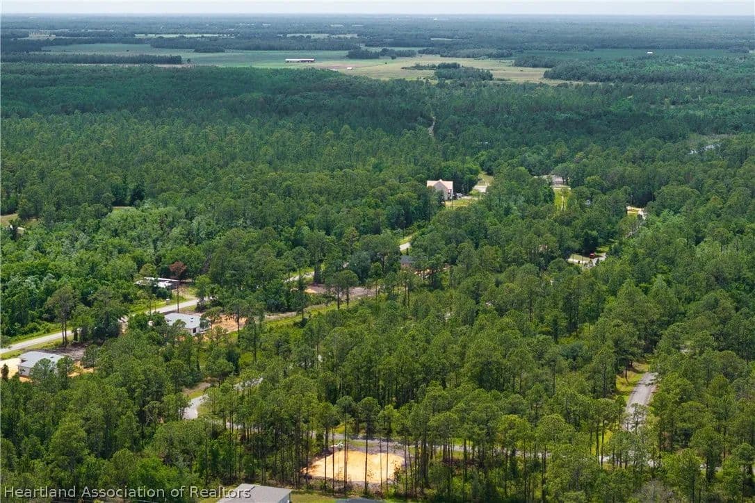 Property from 8309 Mantua Avenue - KW - Sebring, Florida, 33872
