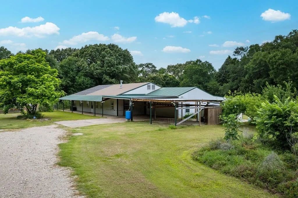 11.02 Acres of Land for Sale in Mabank, TX - Mabank, Texas, 75147