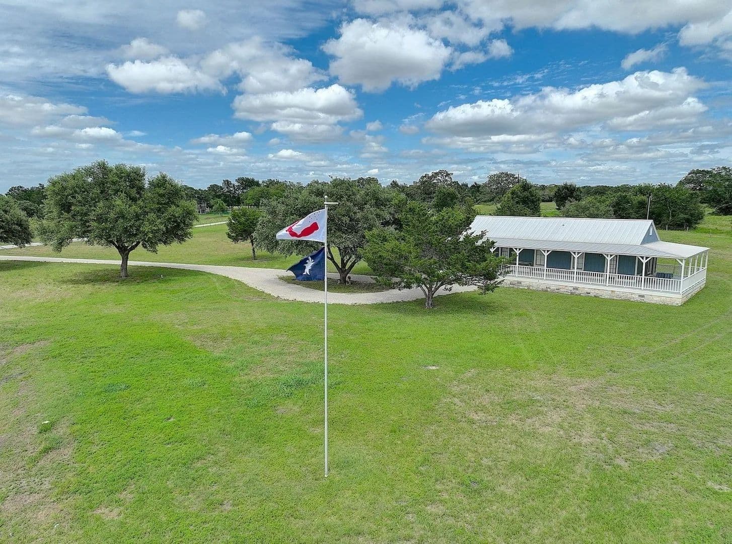 20 Acres of Land for Sale in Carmine, Texas - Carmine, Texas, 78932