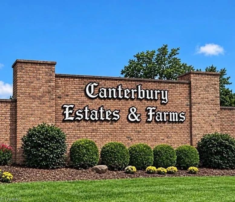 Vacant Land (0-10 Acres) in North Wilkesboro - North Wilkesboro, North Carolina, 28659