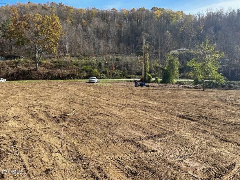 Lots & Land-Other in Pennington Gap