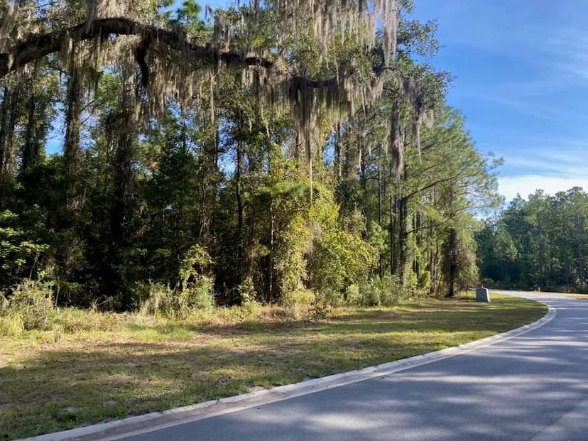 Property from Lot 143 Beacon Pointe Pkwy. - KW