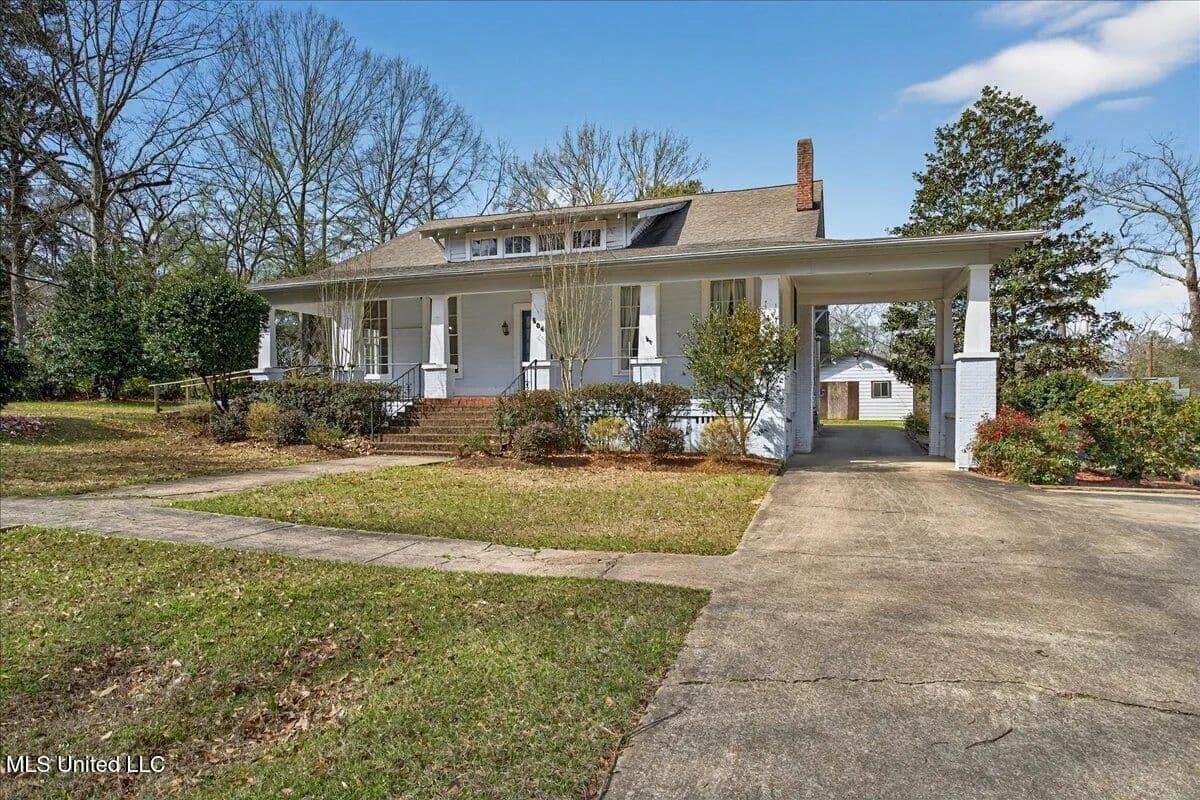 Historic Home for Sale in Summit MS - Summit, Mississippi, 39666