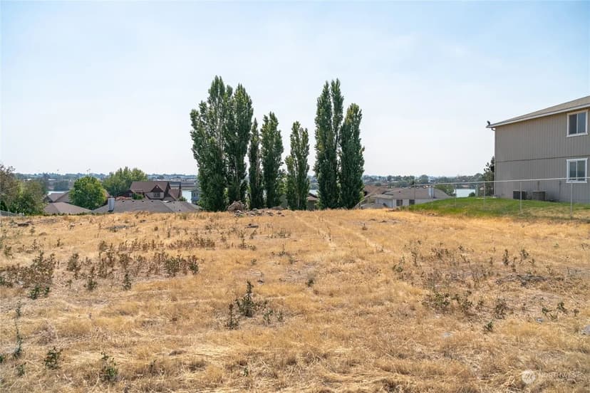 Lots & Land-Other in Moses Lake
