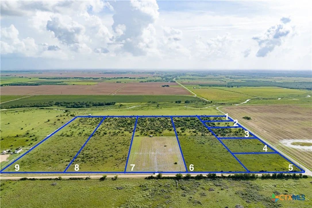 Vacant Land in Inez - Inez, Texas, 77968