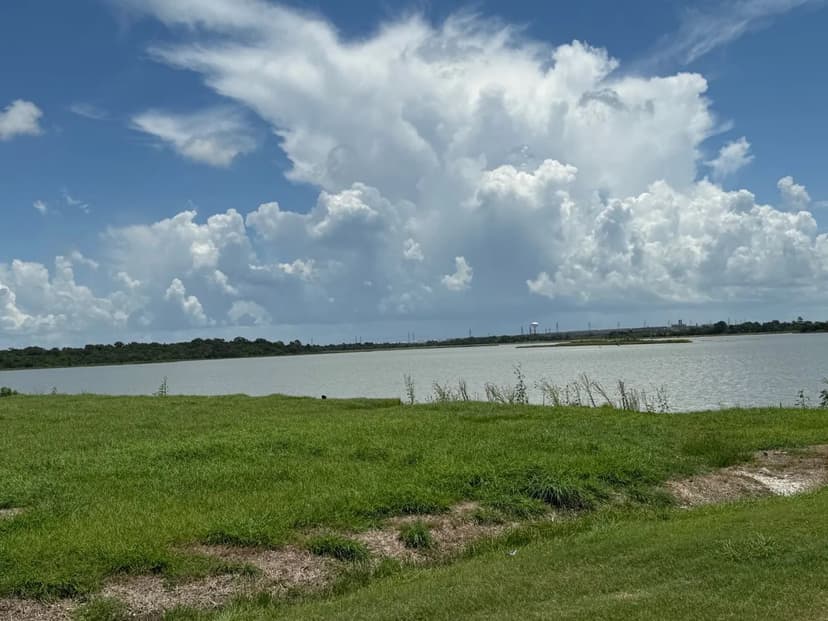 Vacant Land in Baytown