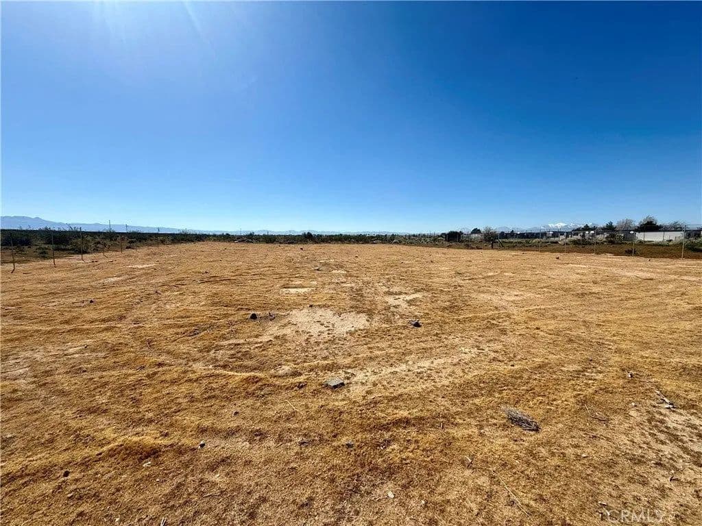 Lots & Land-Other in Hesperia - Hesperia, California, 92345
