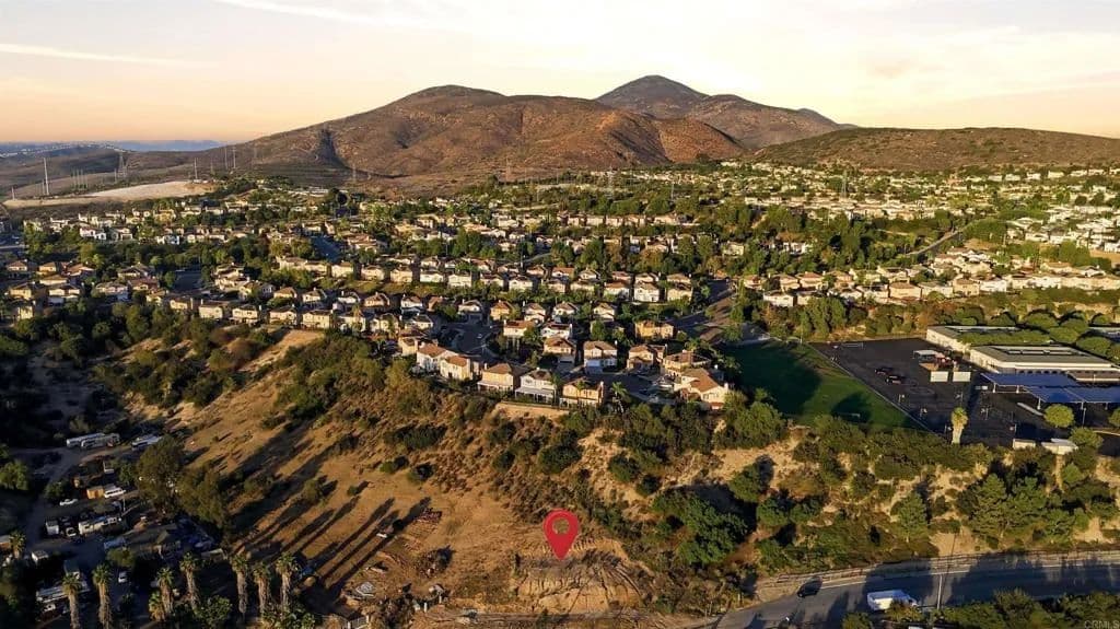 Lots & Land-Other in Chula Vista - Chula Vista, California, 91914