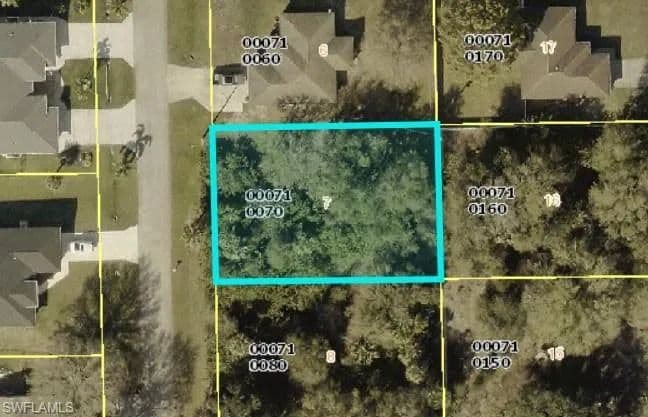 0.24 Acres of Land for Sale in FORT MYERS, FL - Fort Myers, Florida, 33905