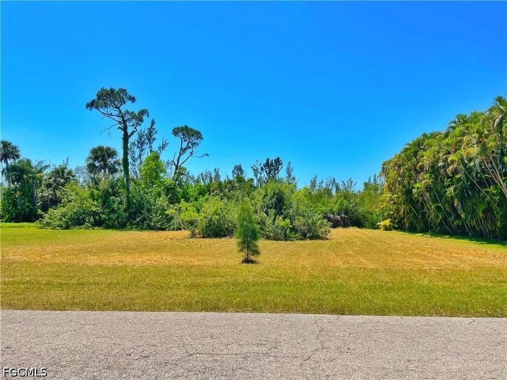 Vacant Land in Bokeelia - Bokeelia, Florida, 33922