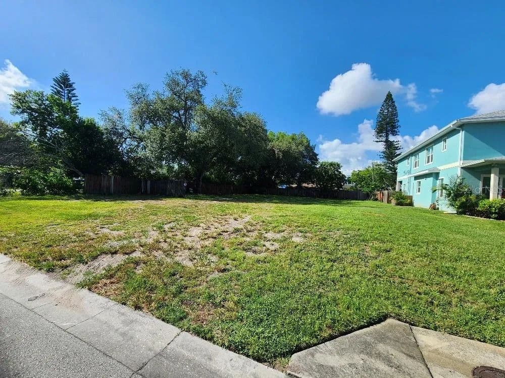Property from 24TH AVENUE N - KW - , Florida, 33713