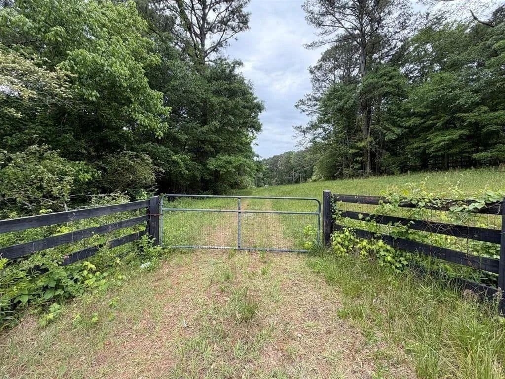 Land -Single Family Acreage in Canton - land for sale