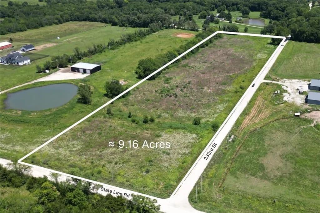 9.16 Acres of Land for Sale in Cleveland, MO - Cleveland, Missouri, 64734