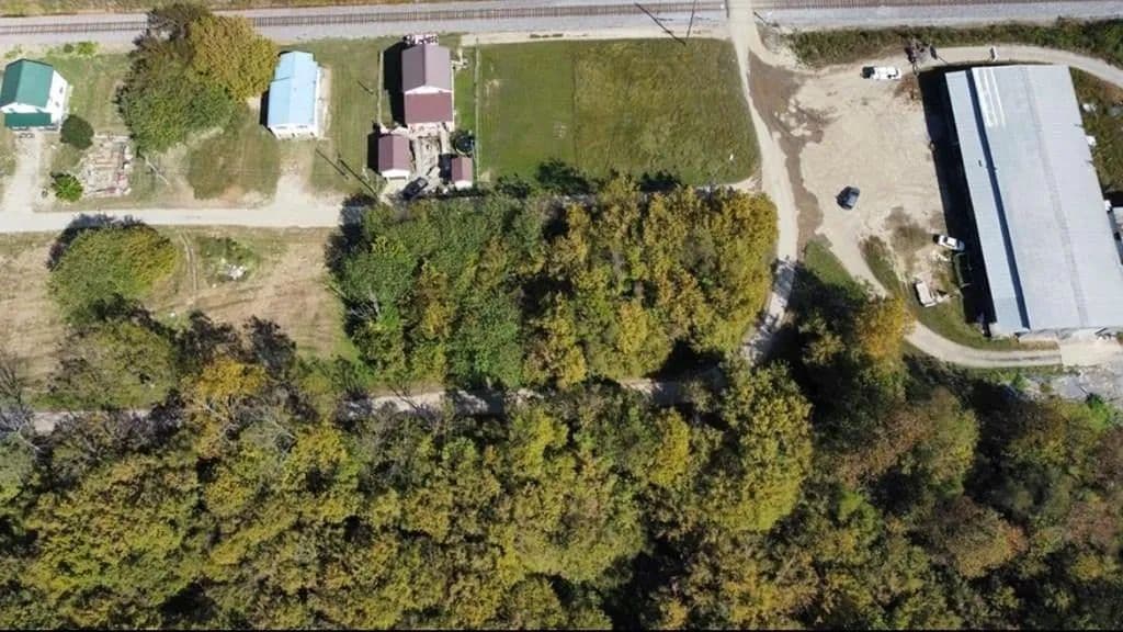 Lots & Land-Other in Wayland - Wayland, Kentucky, 41666