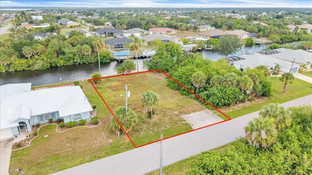 0.23 Acres of Land for Sale in PORT CHARLOTTE, FL - Port Charlotte, Florida, 33948