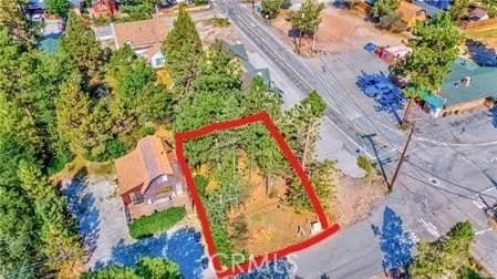 Lots & Land-Other in Sugarloaf - Sugarloaf, California, 92386