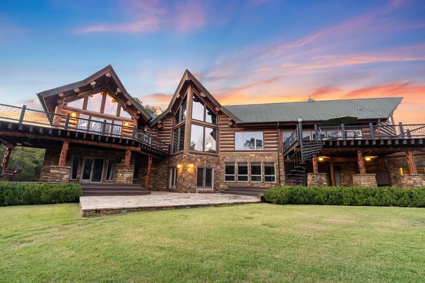 Illinois River Retreat