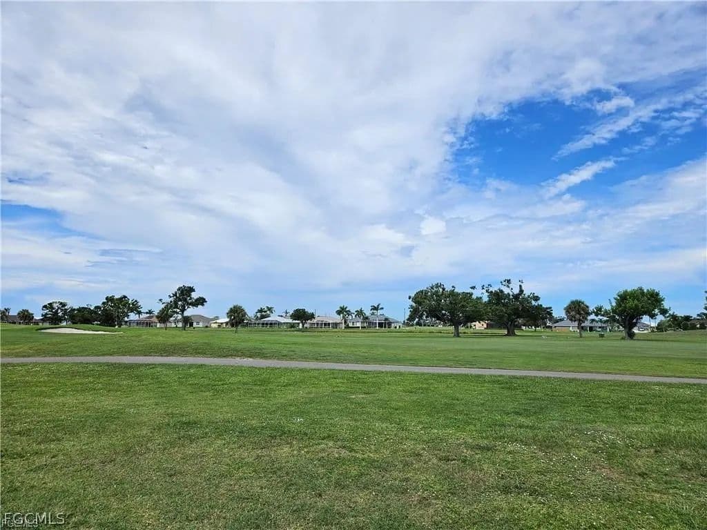 Vacant Land in Cape Coral - Cape Coral, Florida, 33993