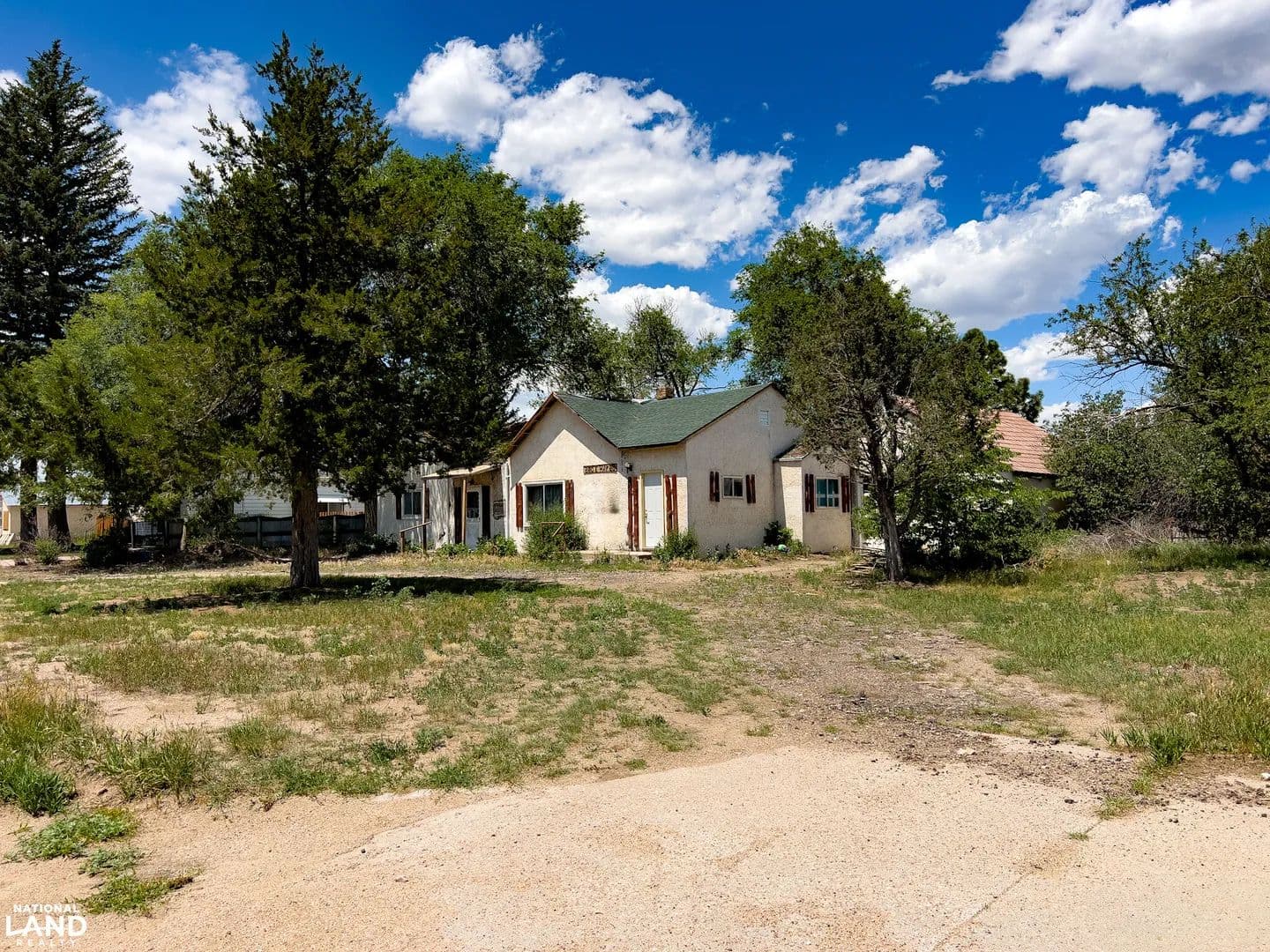 280 East Highway 20 - Harrison, Nebraska, 69346