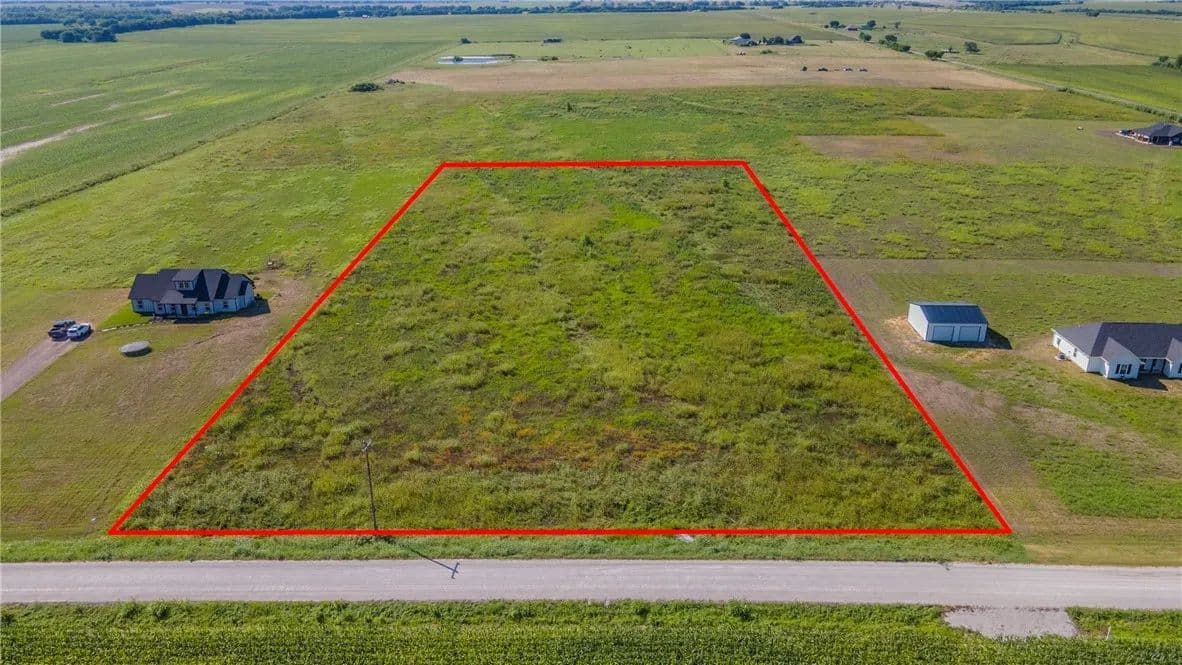 Vacant Land in West - West, Texas, 76691