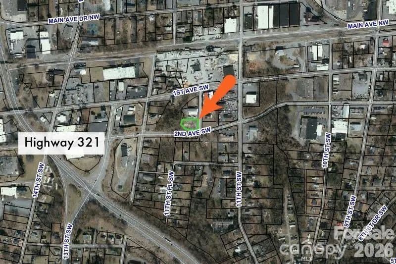 Lots & Land-Other in Hickory - Hickory, North Carolina, 28602