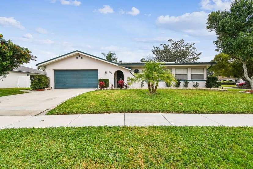 Winter Park Home With Income Potential!