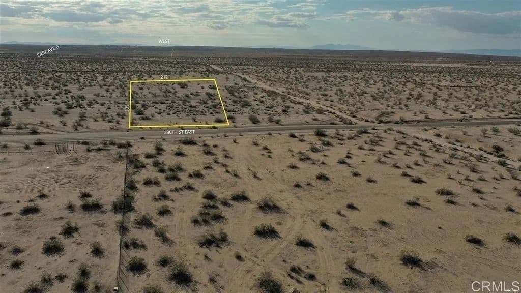 Lots & Land-Other in Lancaster - Lancaster, California, 93535