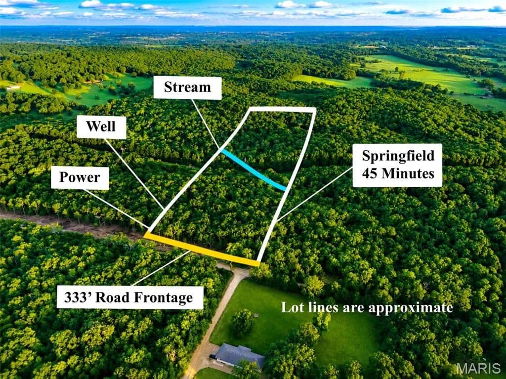 10 Acres of Land for Sale in Mansfield, MO - Mansfield, Missouri, 65704
