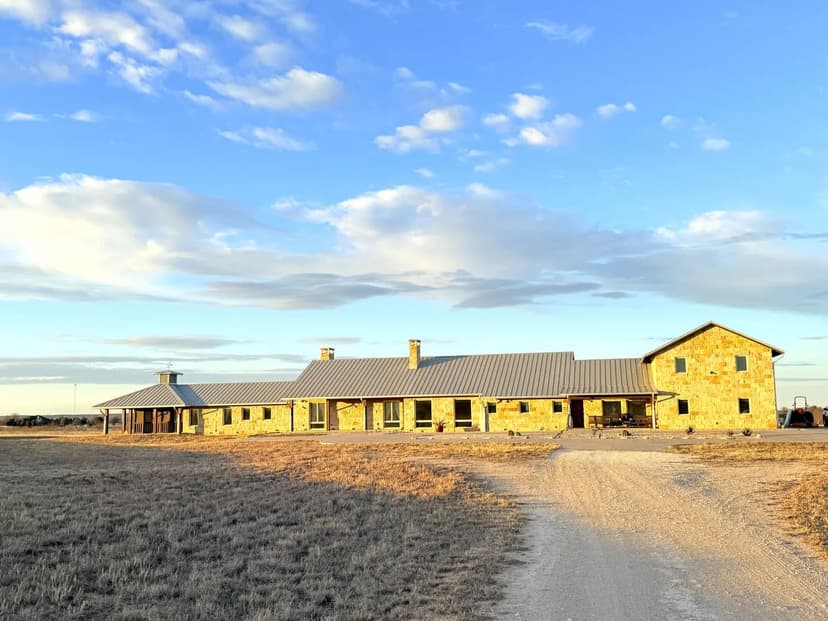 NEW LISTING!! 29.5 +/- Ac 990 CR 621, Taylor County