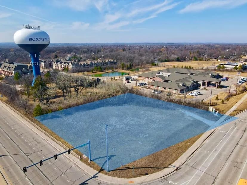 Vacant Land in Brookfield