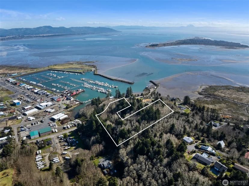 Vacant Land in Ilwaco
