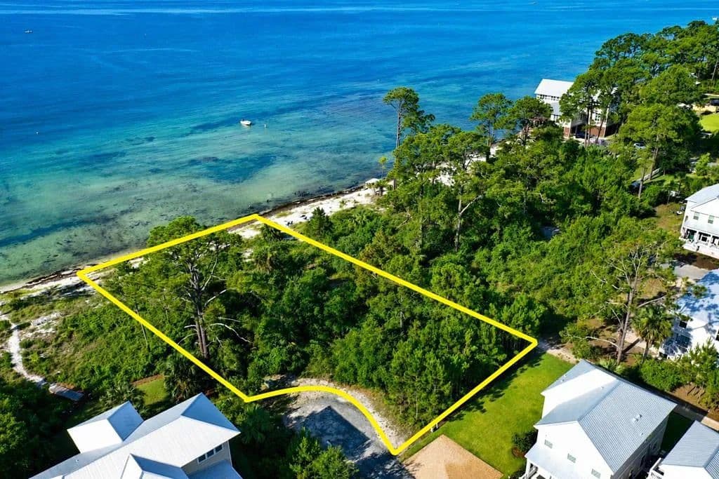 0.67 Acres of Land for Sale in St. Teresa, FL - Florida, 32358