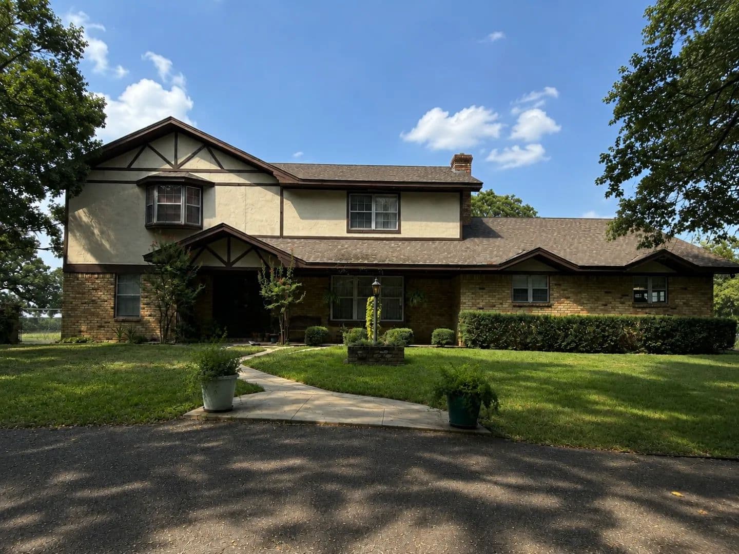 Custom Estate on 283.84 Acres - 330 N Lakewood Ranchette Road, Mead - Mead, Oklahoma, 73449