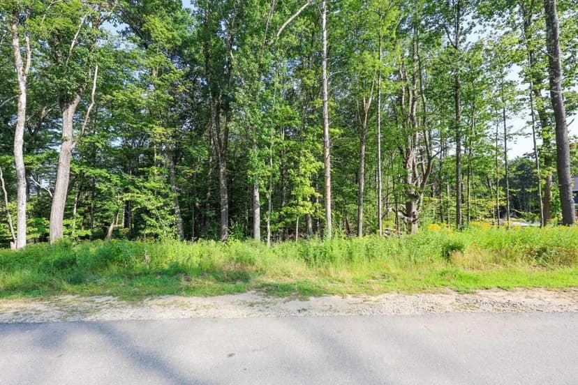 Vacant Land in Bedford