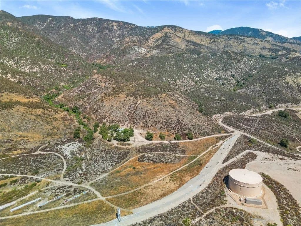 Lots & Land-Other in San Bernardino - San Bernardino, California, 92407