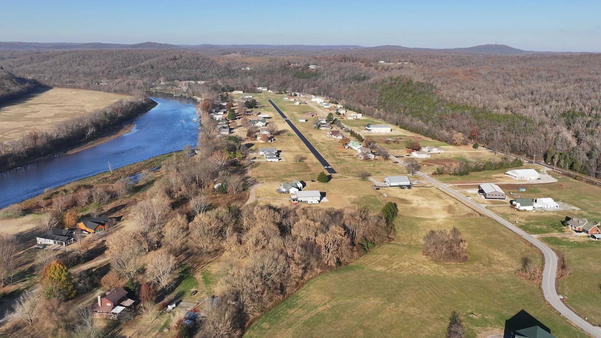 Vacant Land (0-10 Acres) in Cotter - Cotter, Arkansas, 72626
