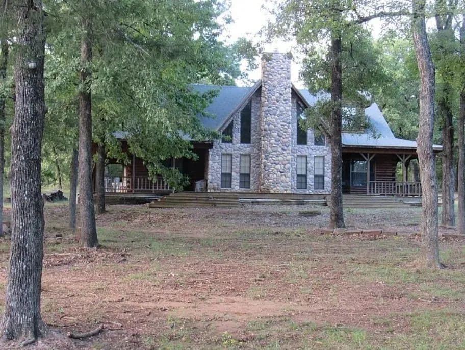 40 Acres of Land for Sale in Savoy, Texas - land for sale
